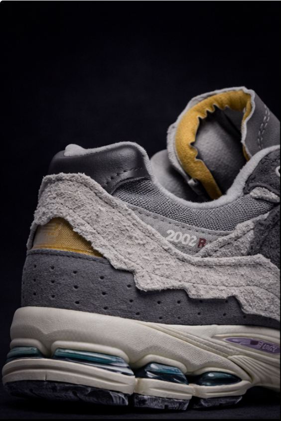 New Balance 2002R Protection Pack Rain Cloud